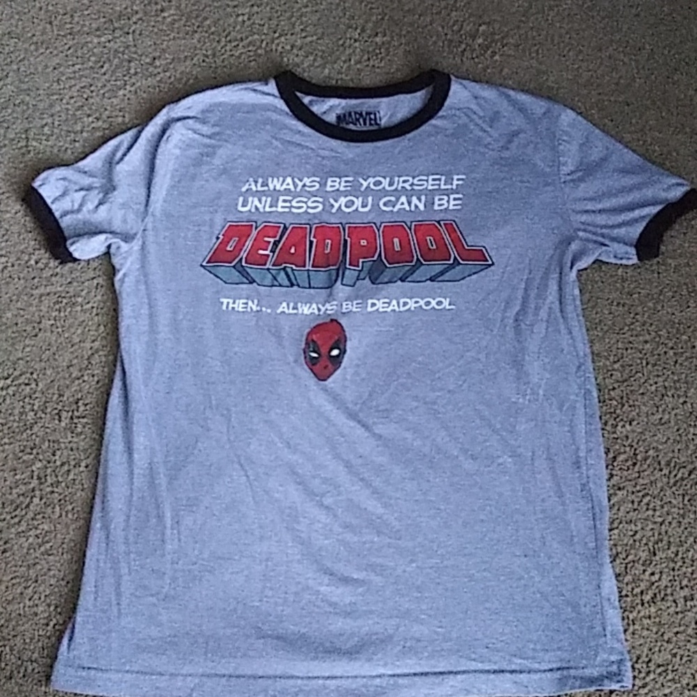 Deadpool graphic tee